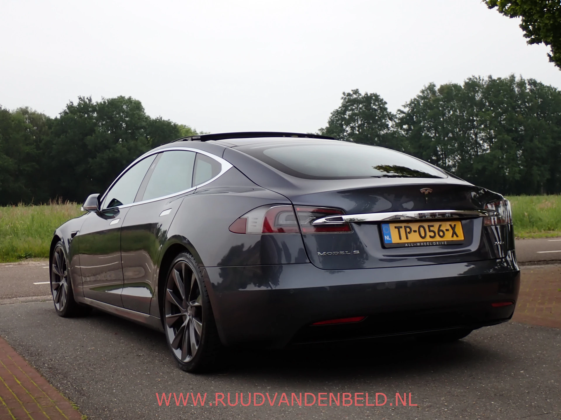 Hoofdafbeelding Tesla Model S