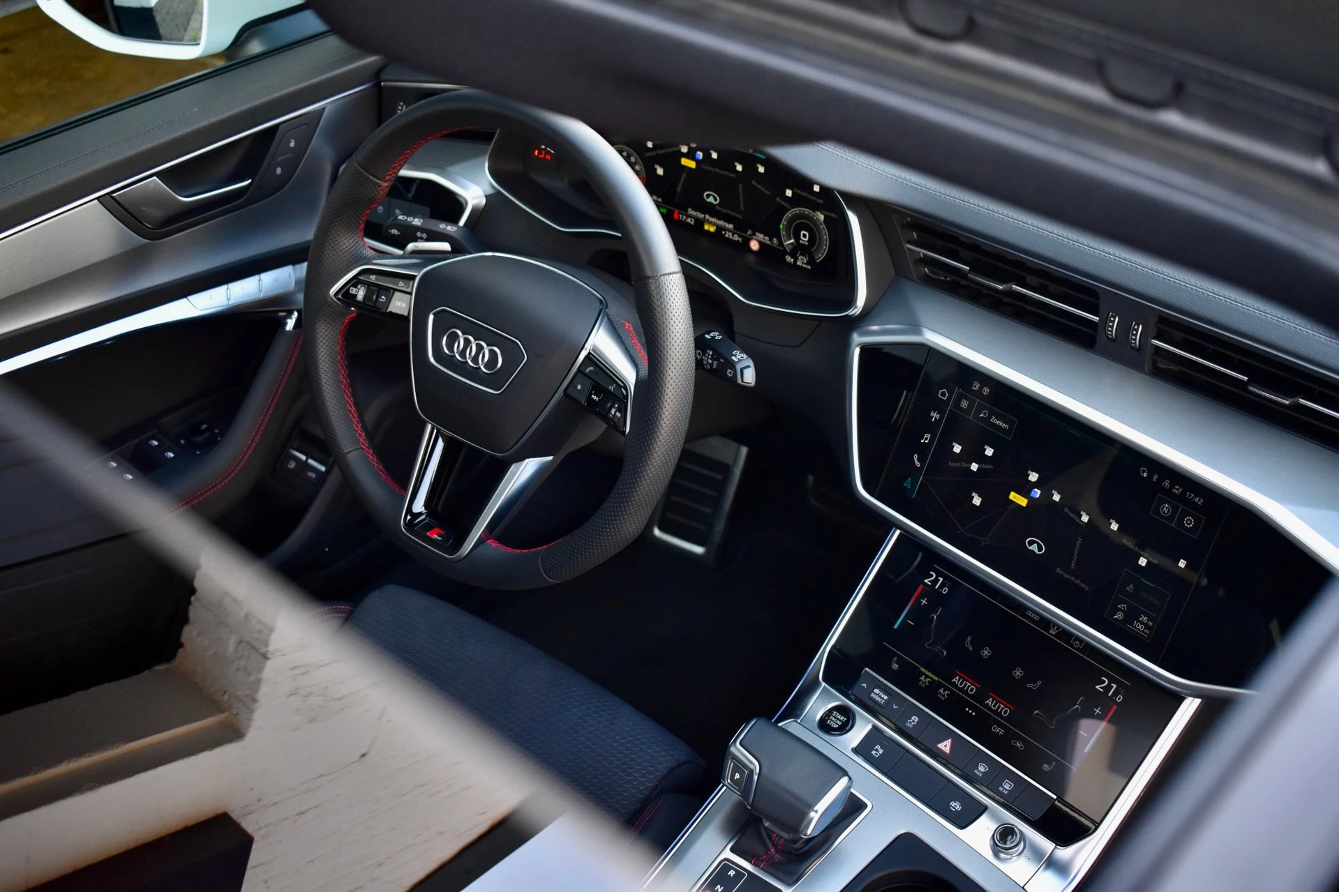 Hoofdafbeelding Audi A6