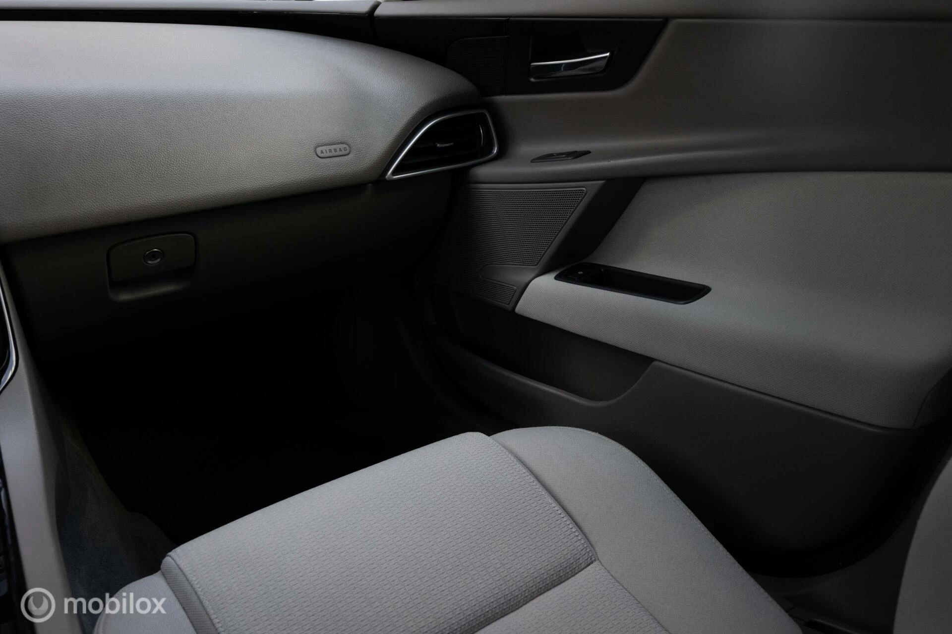 Hoofdafbeelding Jaguar XE