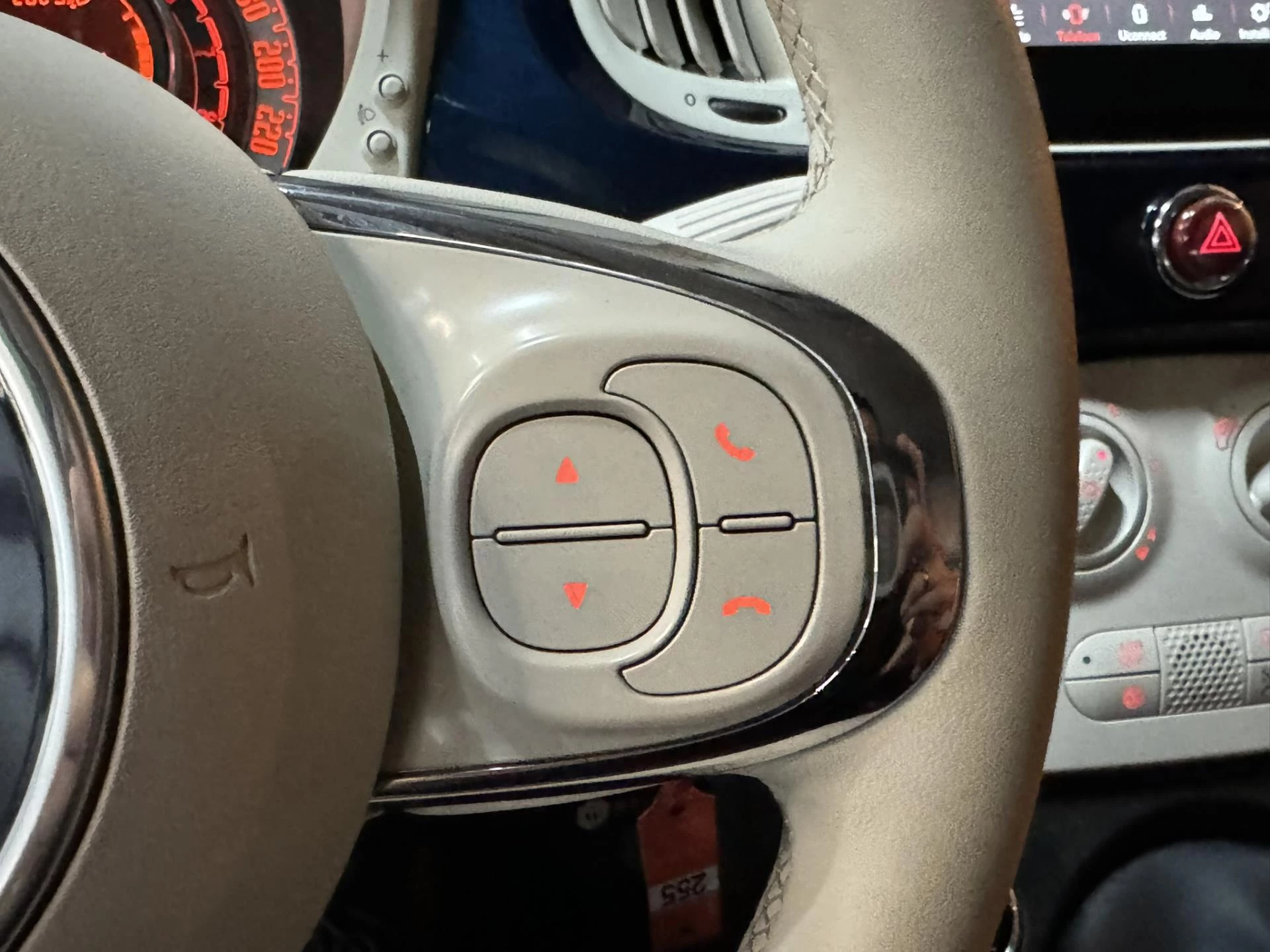 Hoofdafbeelding Fiat 500C