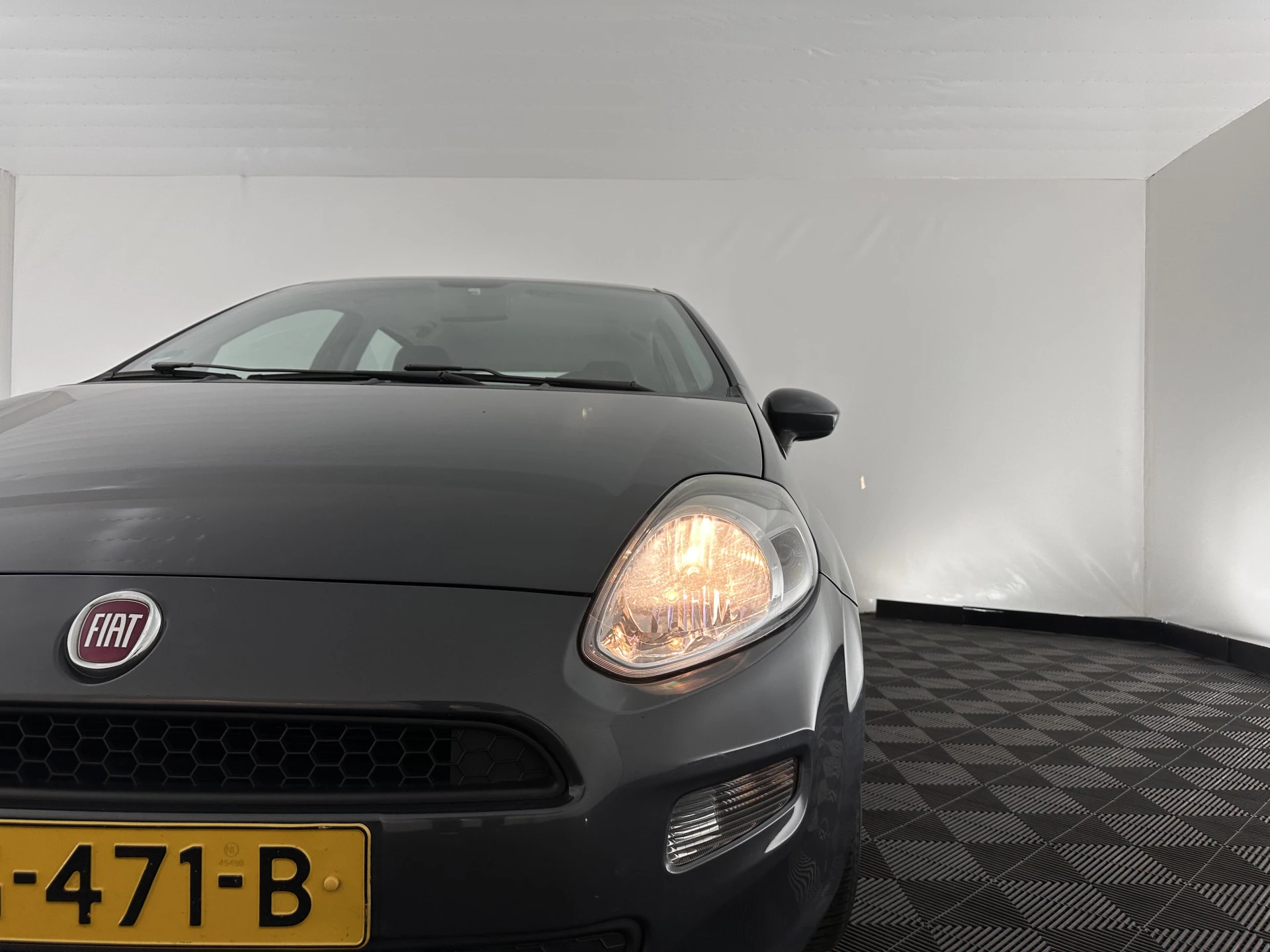 Hoofdafbeelding Fiat Punto