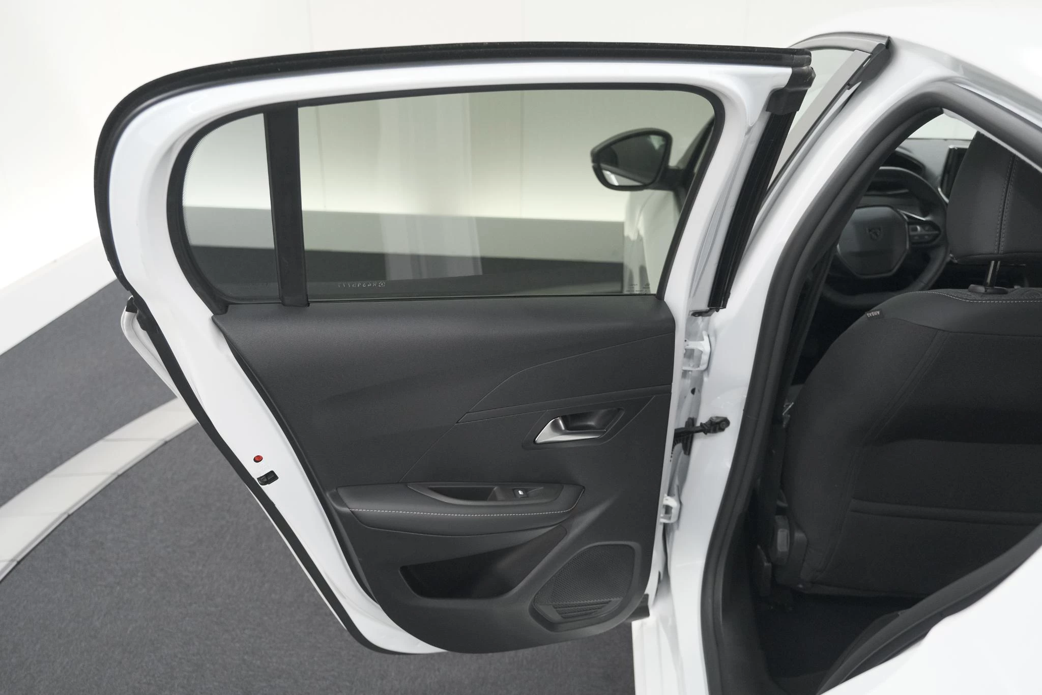 Hoofdafbeelding Peugeot e-208