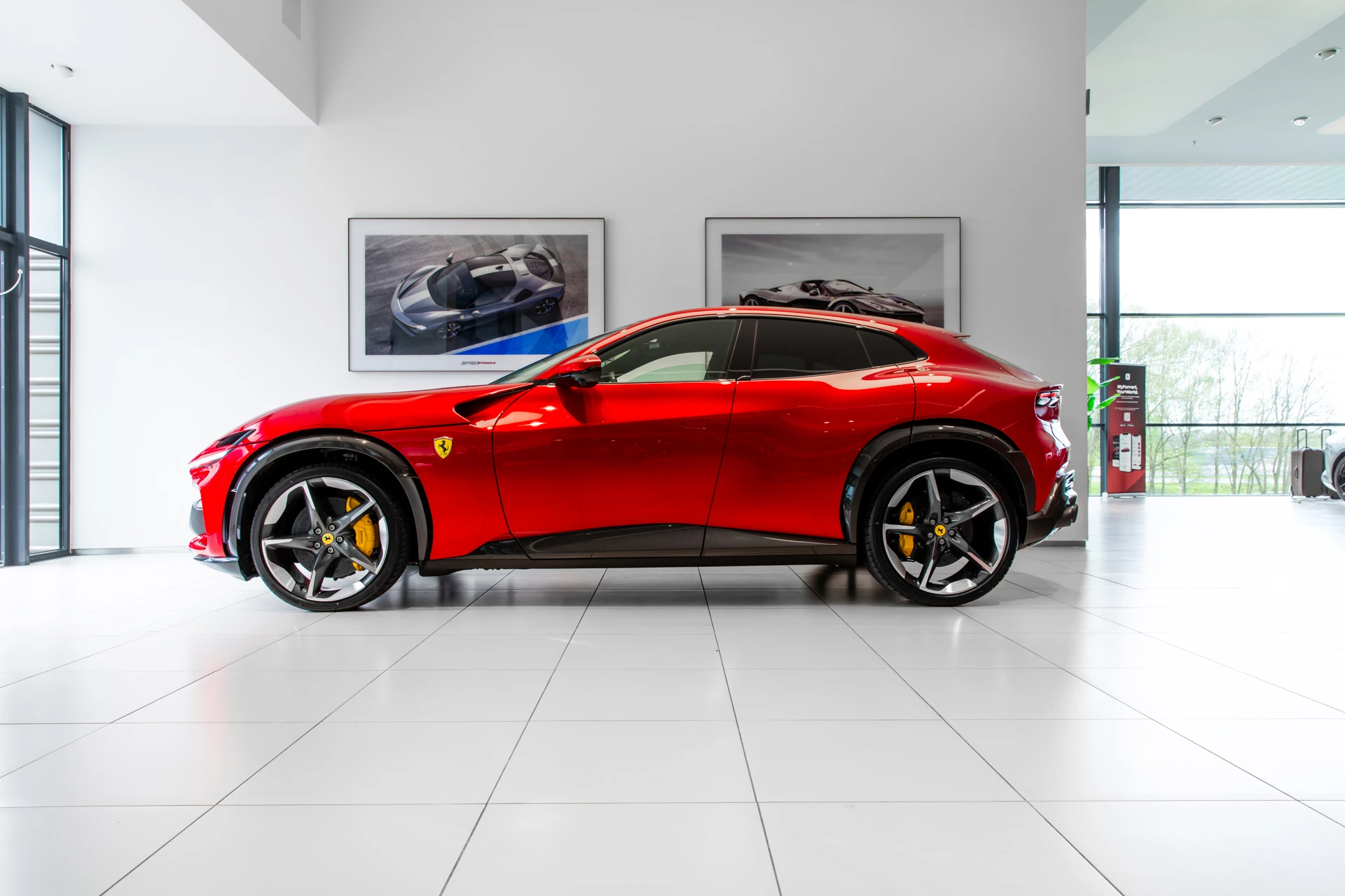 Hoofdafbeelding Ferrari Purosangue