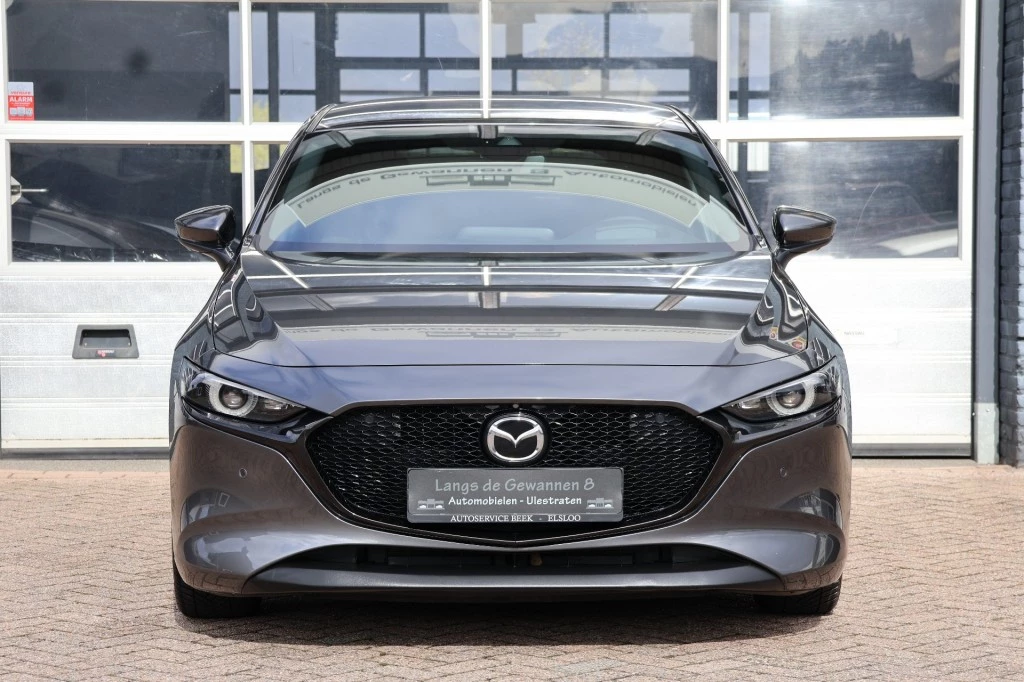 Hoofdafbeelding Mazda 3