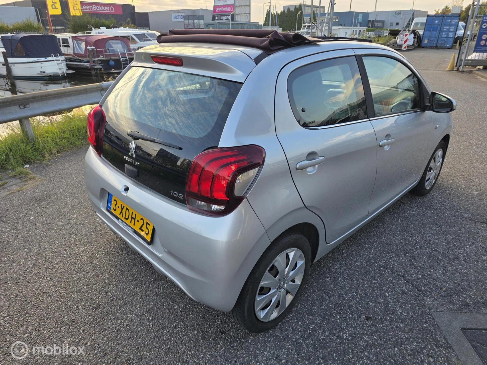 Hoofdafbeelding Peugeot 108