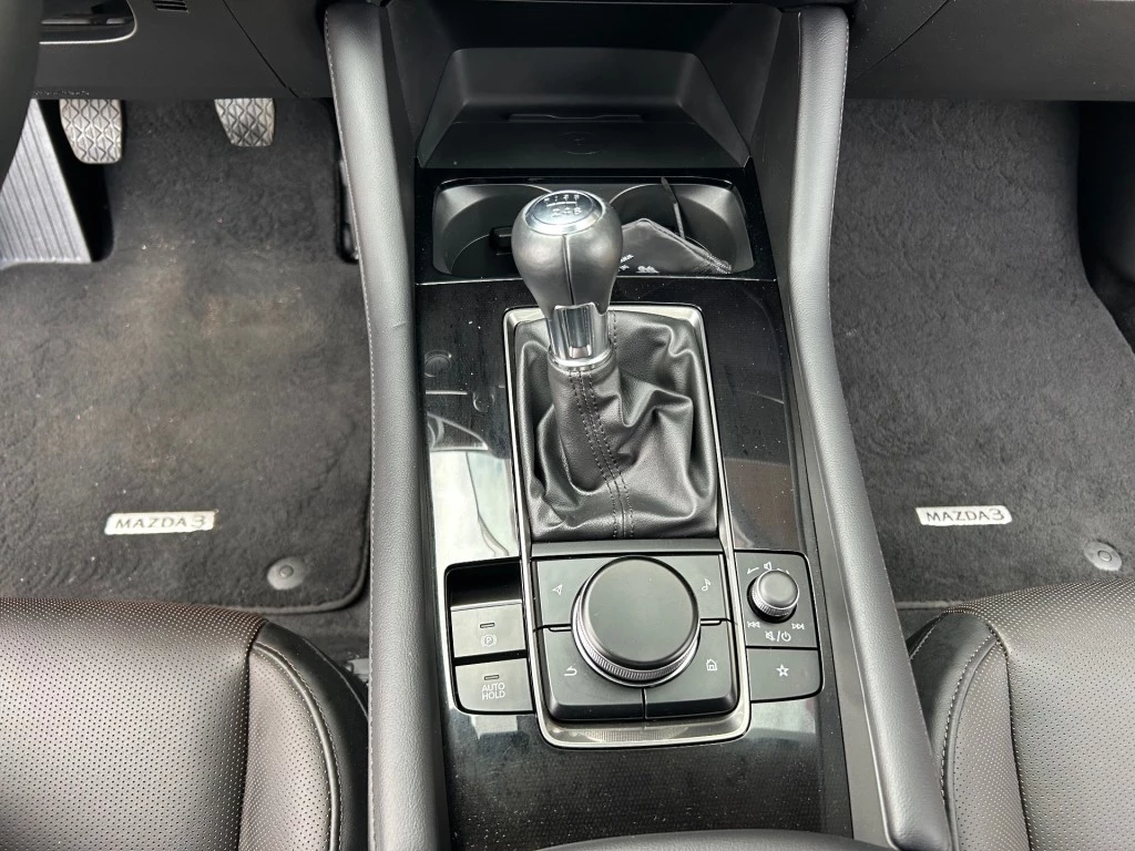 Hoofdafbeelding Mazda 3