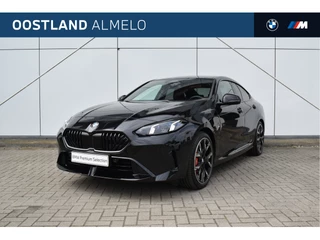 BMW 2 Serie Gran Coupé 220 M Sport Automaat / Trekhaak / Sportstoelen / Adaptieve LED / M Adaptief onderstel / Comfort Access / Parking Assistant / Stoelverwarming