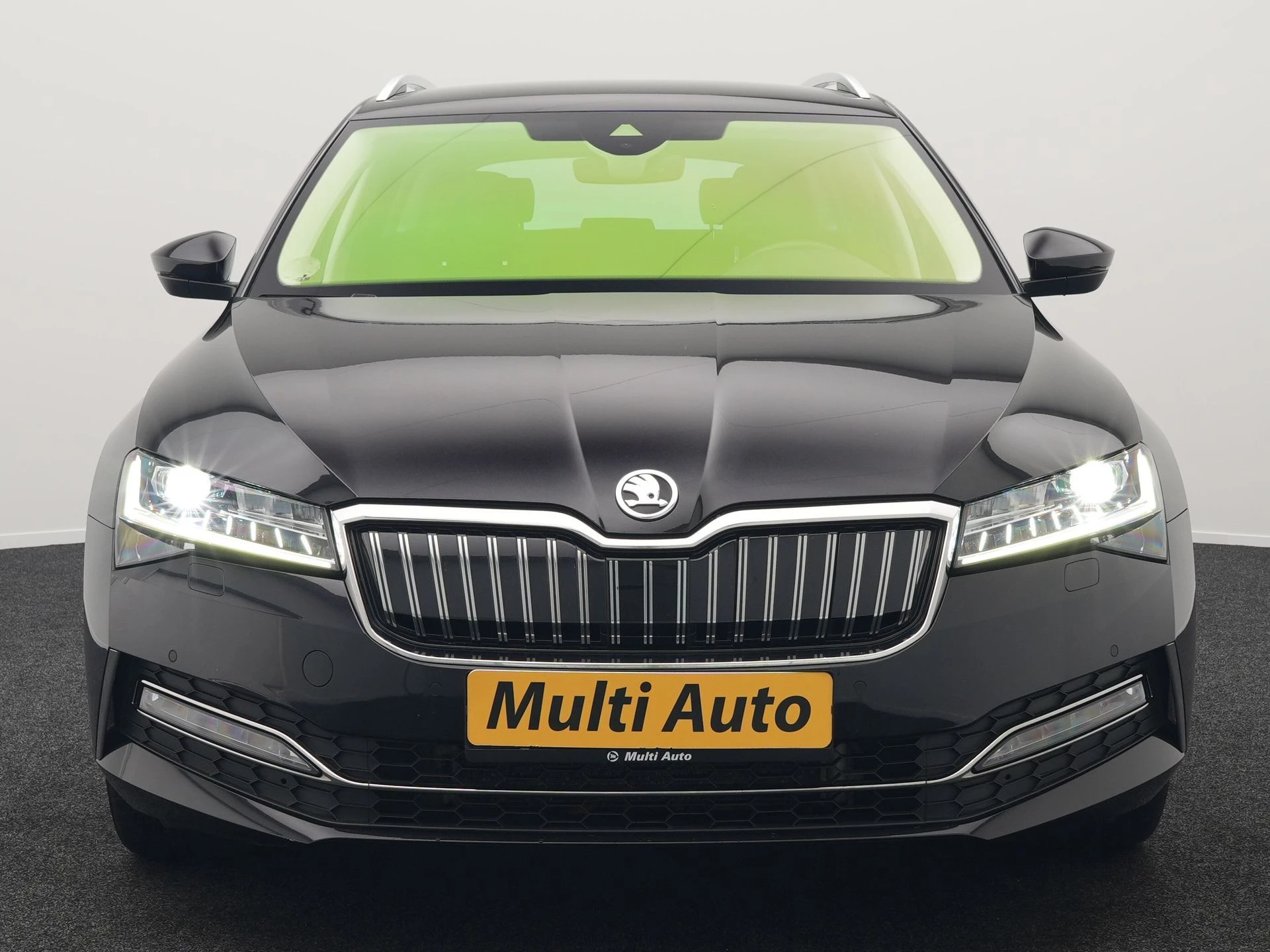 Hoofdafbeelding Škoda Superb