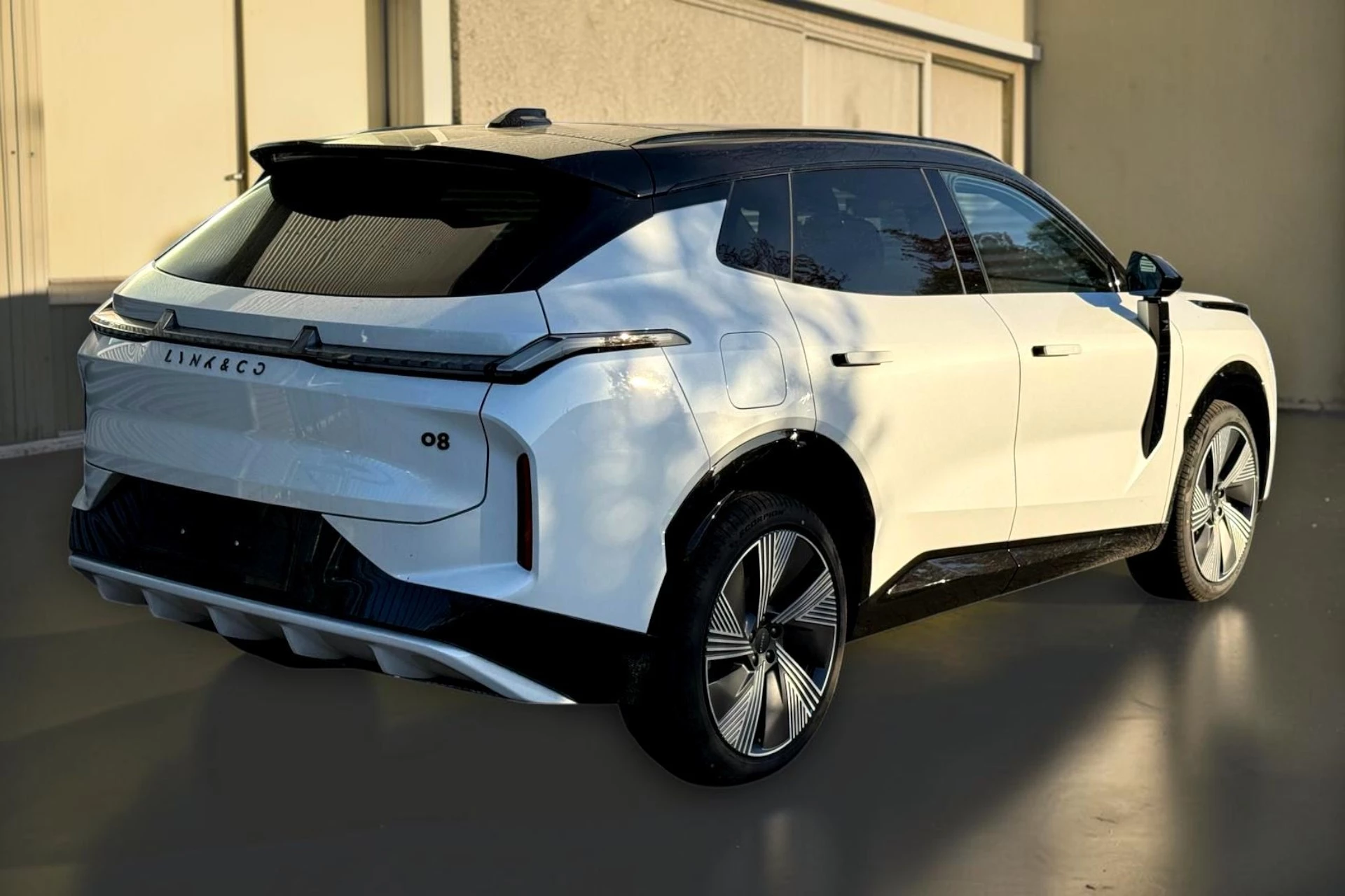 Hoofdafbeelding Lynk & Co 08