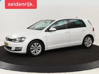 Volkswagen Golf 1.0 TSI Business Edition Connected | Automaat |  Camera | Navigatie | Trekhaak | Climate control | Sportstoelen | Cruise control | Parkeerhulp | Bluetooth