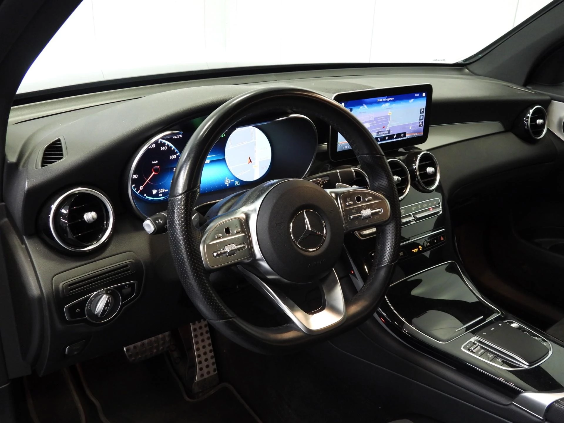 Hoofdafbeelding Mercedes-Benz GLC