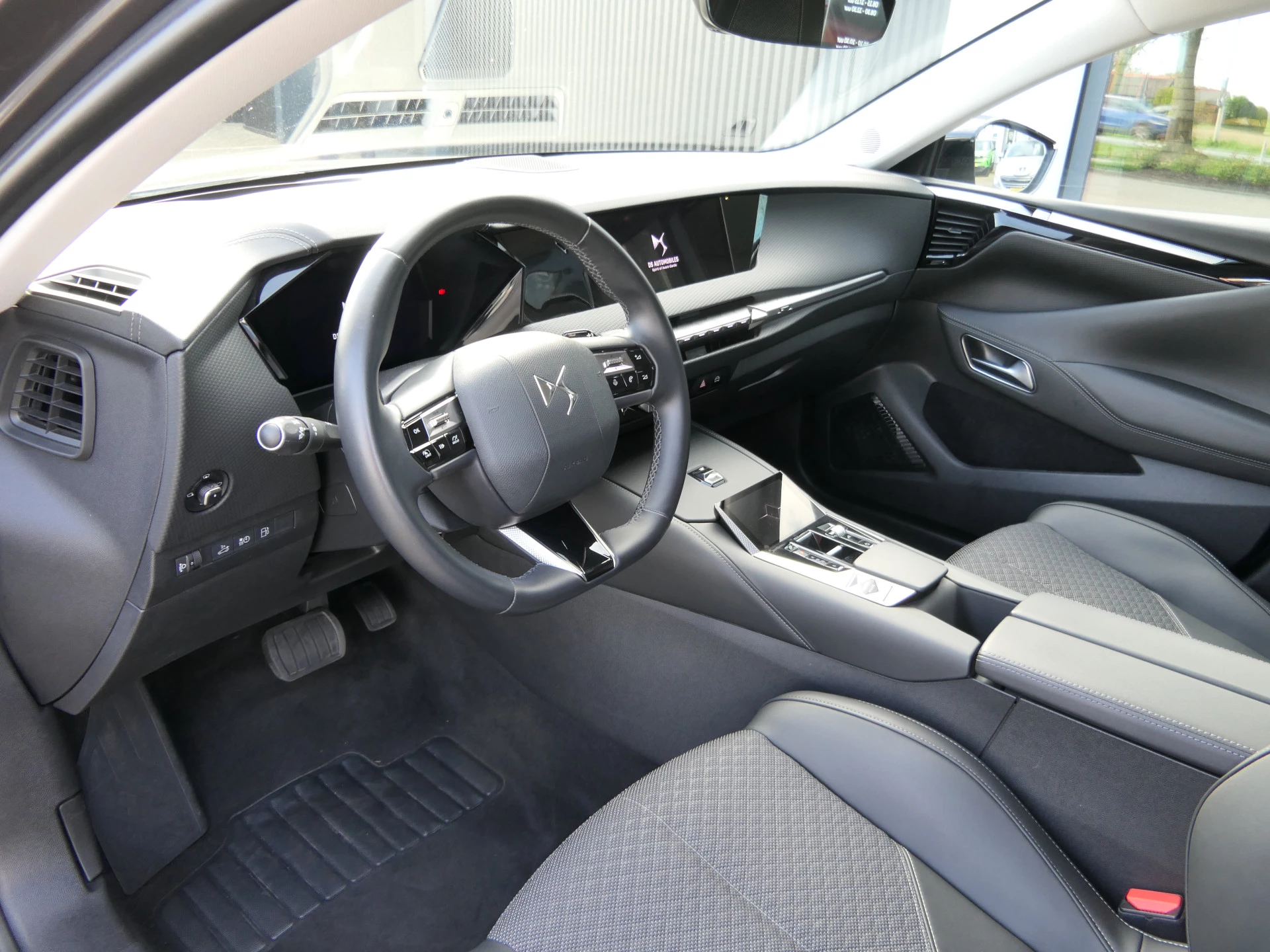 Hoofdafbeelding DS DS 4