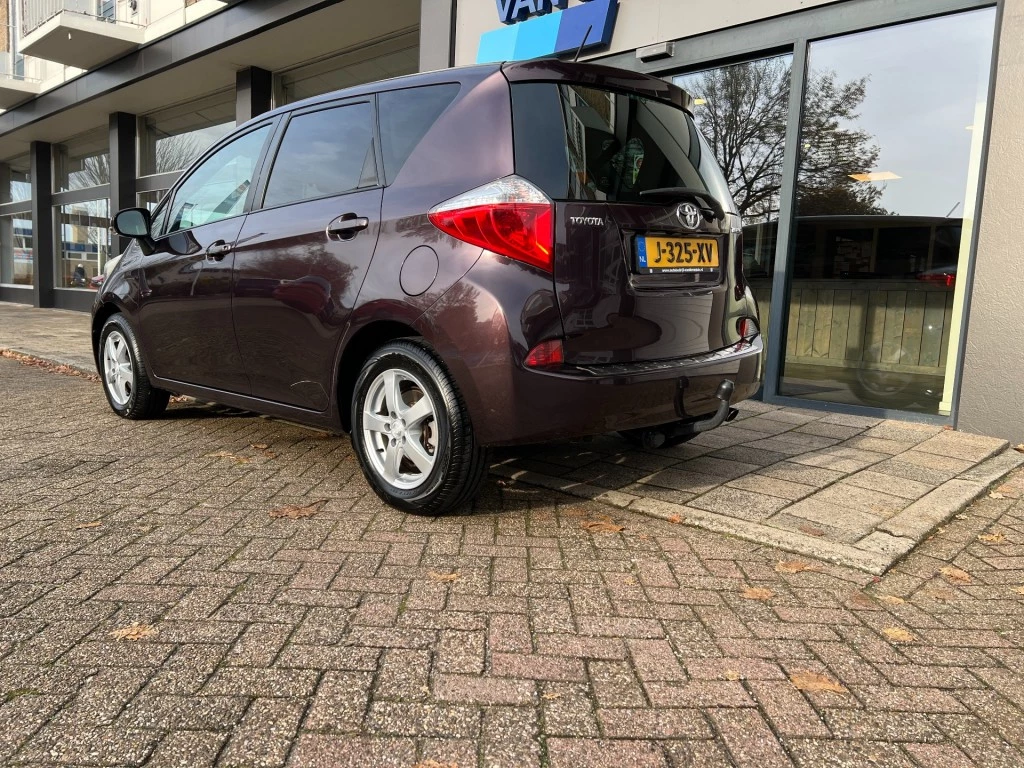 Hoofdafbeelding Toyota Verso-S