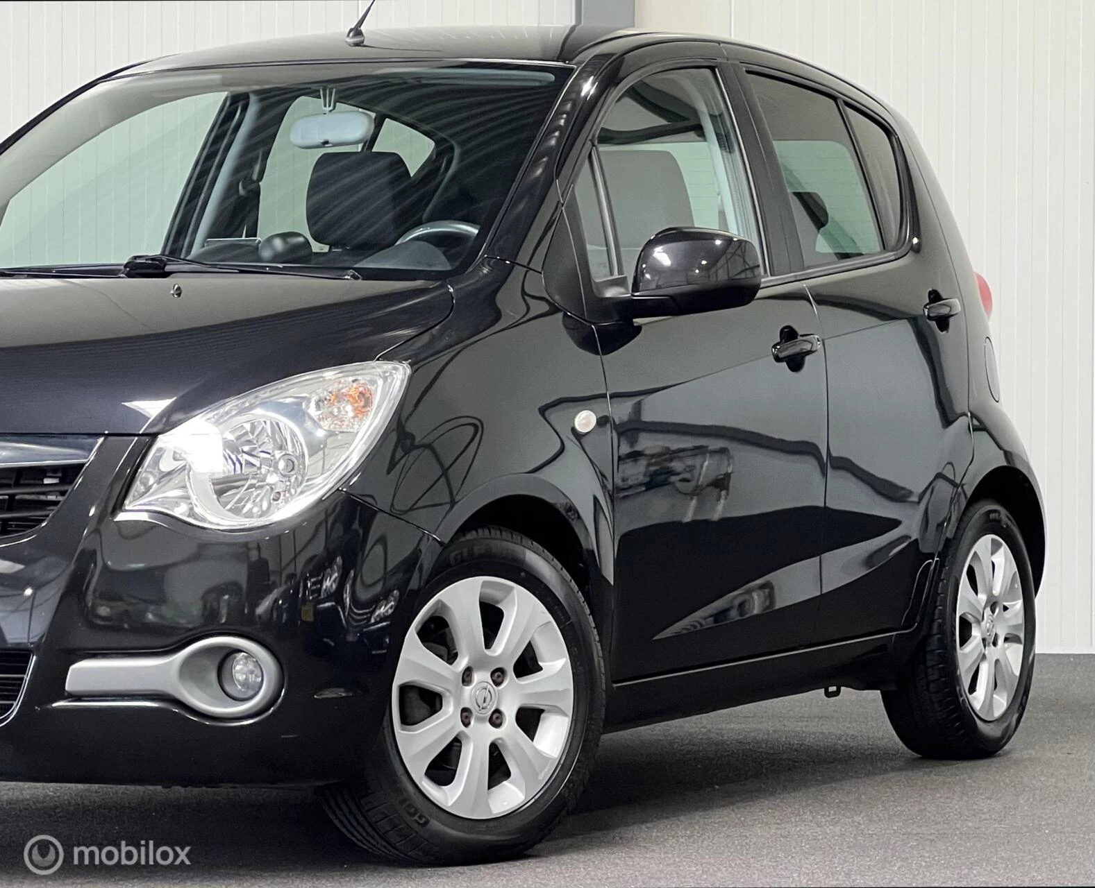 Hoofdafbeelding Opel Agila