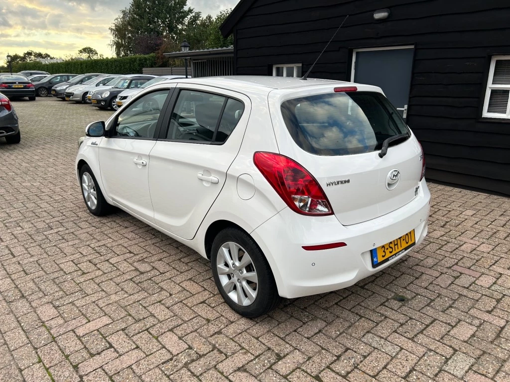 Hoofdafbeelding Hyundai i20