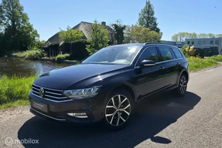 Volkswagen Passat Variant 1.5 TSI / DSG / Carplay / Camera
