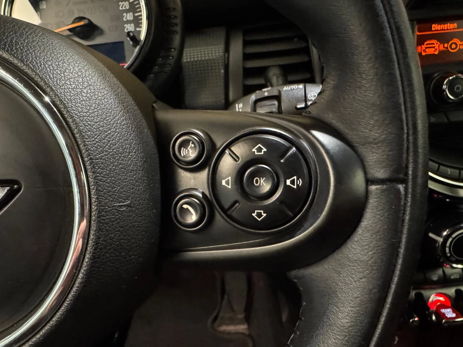 Hoofdafbeelding MINI One