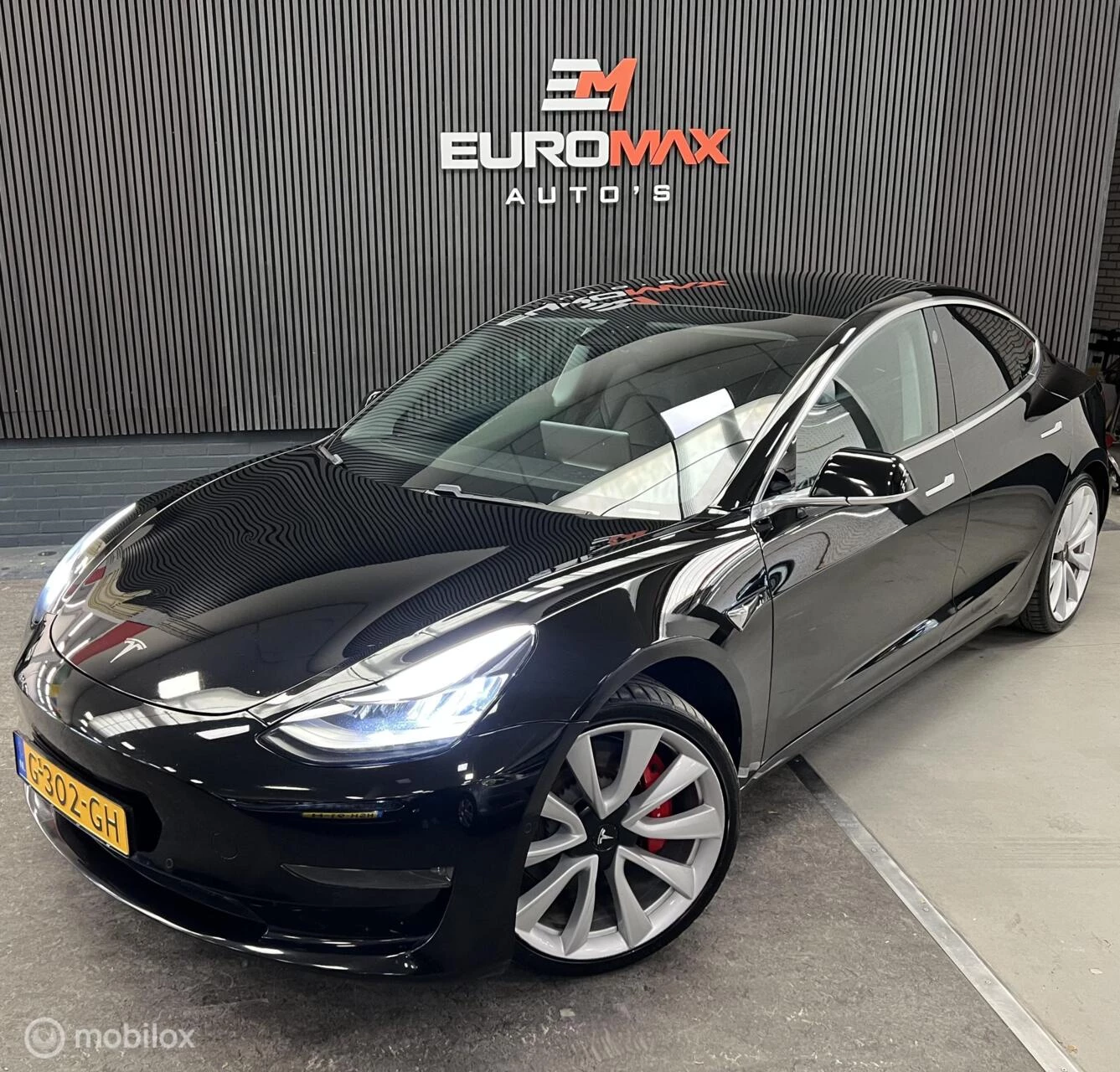 Hoofdafbeelding Tesla Model 3
