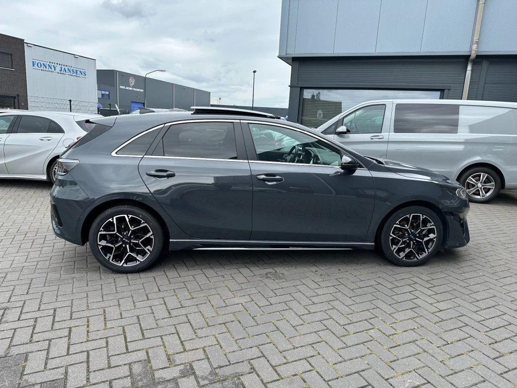 Hoofdafbeelding Kia Ceed