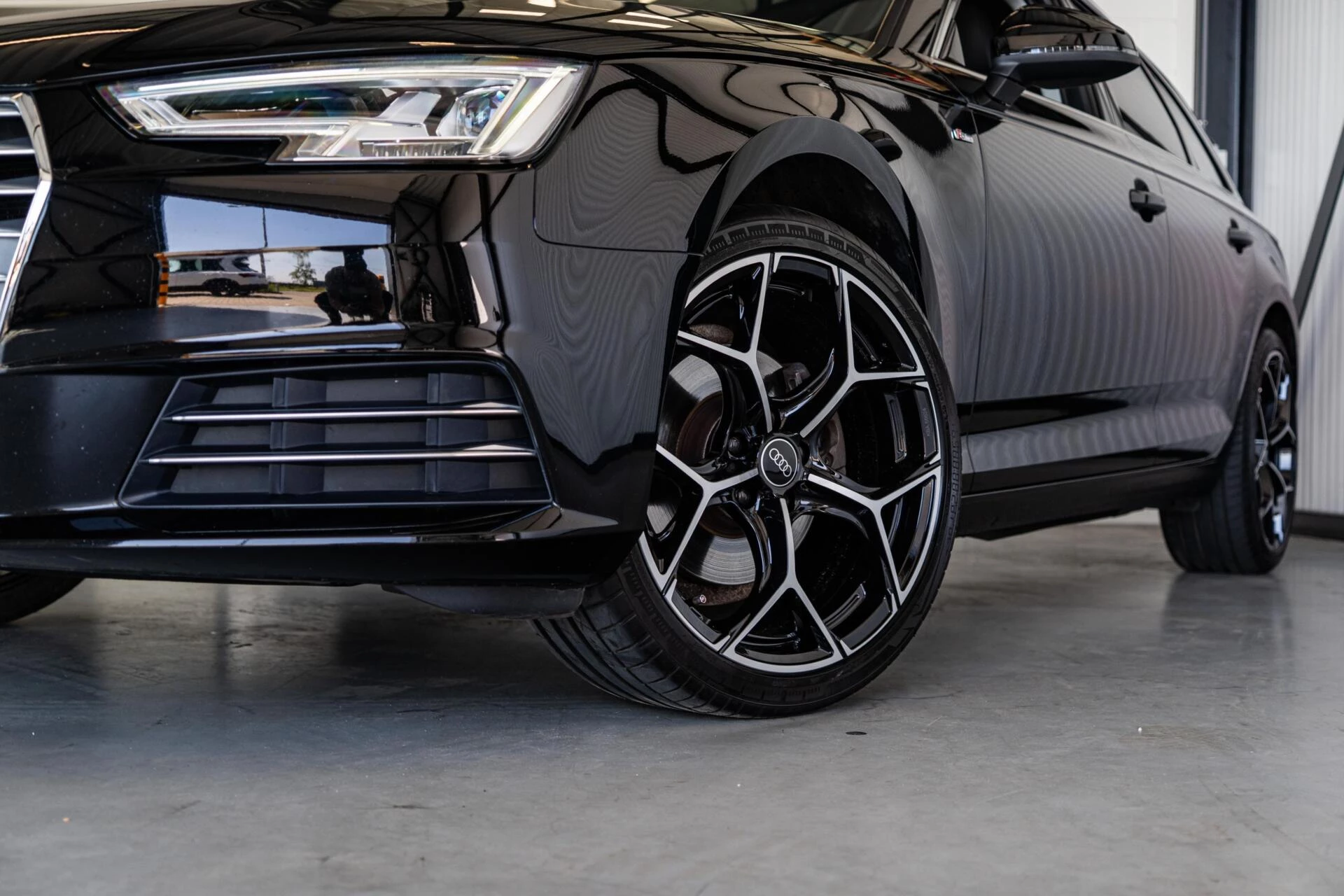 Hoofdafbeelding Audi A4