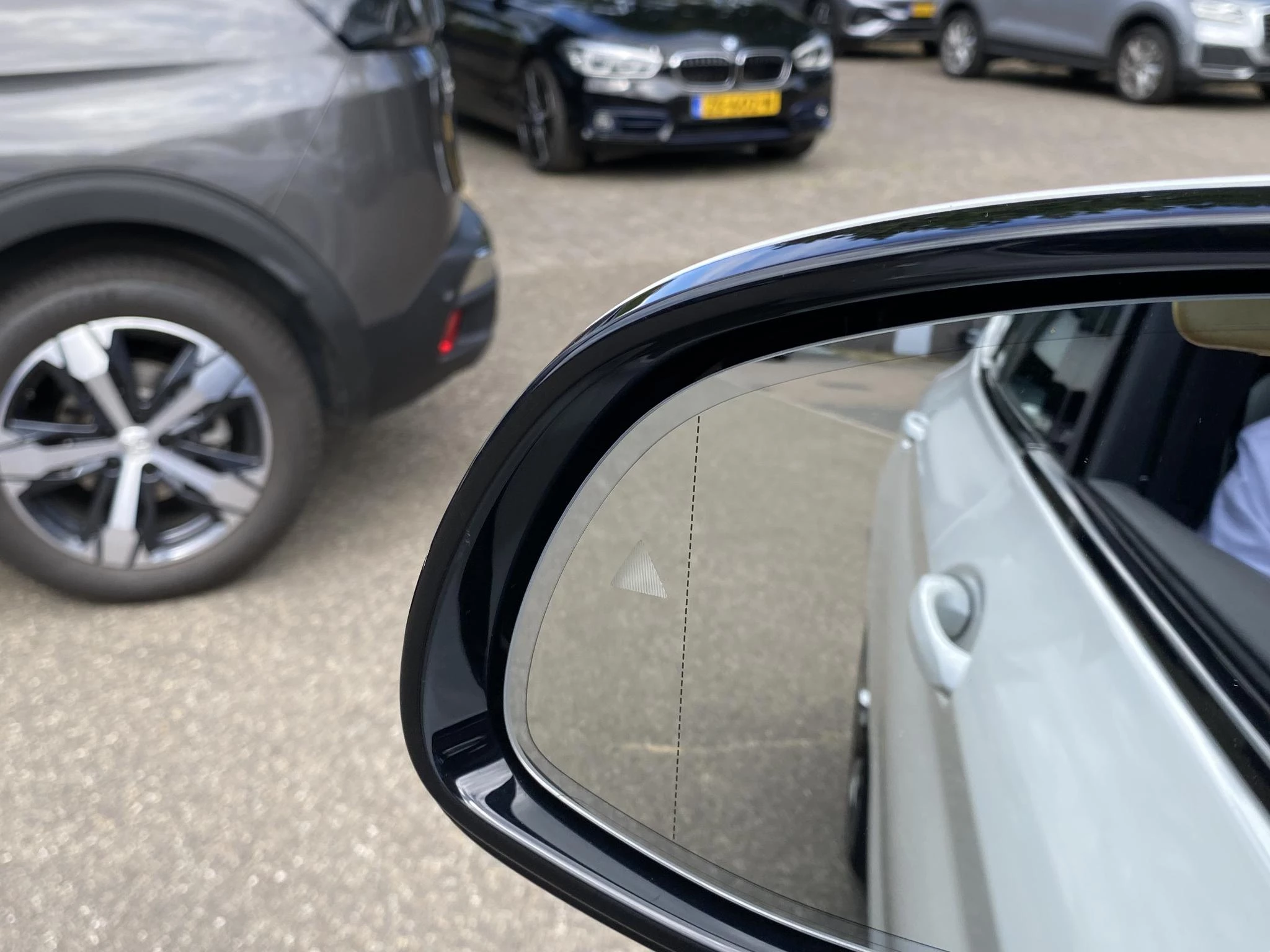 Hoofdafbeelding BMW iX3