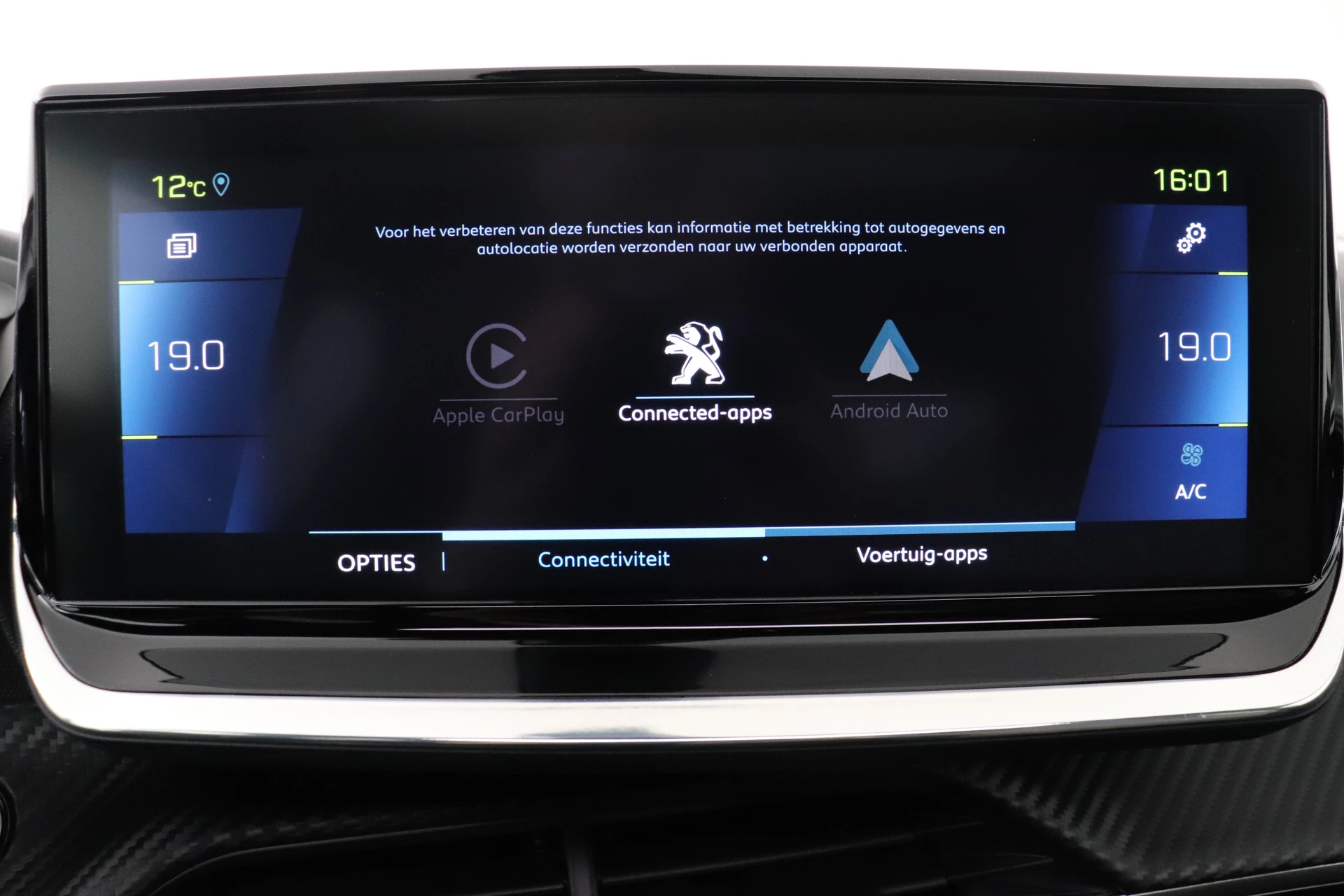 Hoofdafbeelding Peugeot e-2008