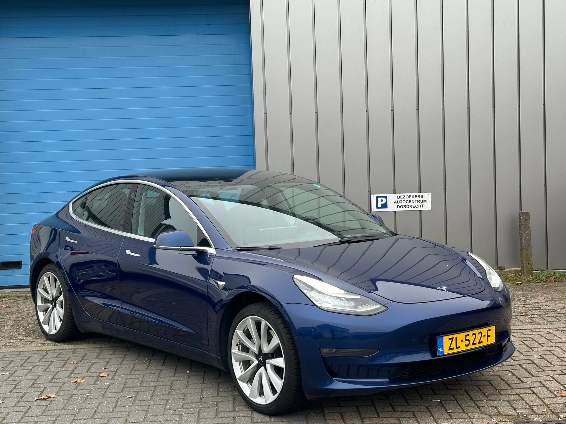 Hoofdafbeelding Tesla Model 3