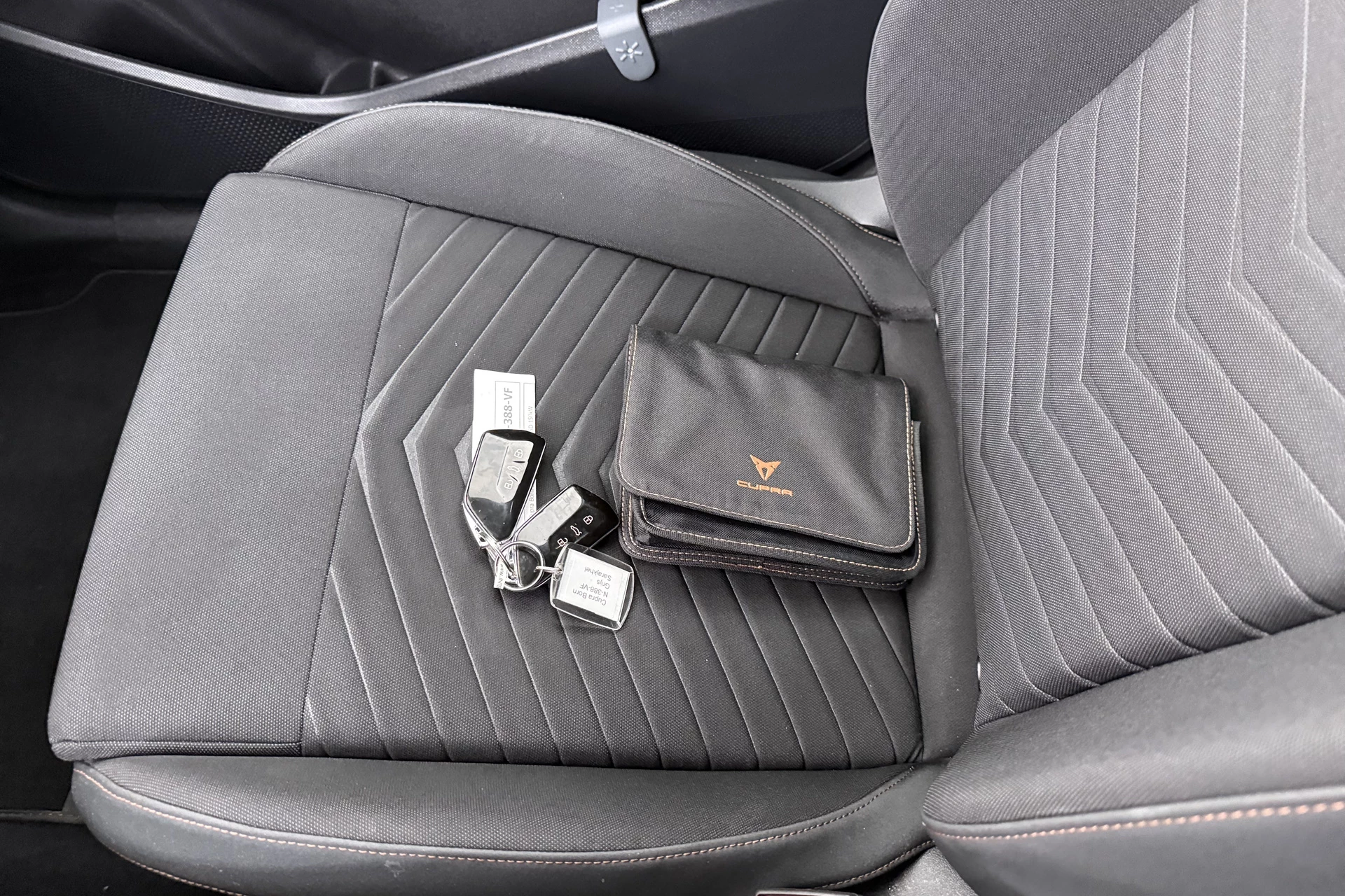 Hoofdafbeelding CUPRA Born