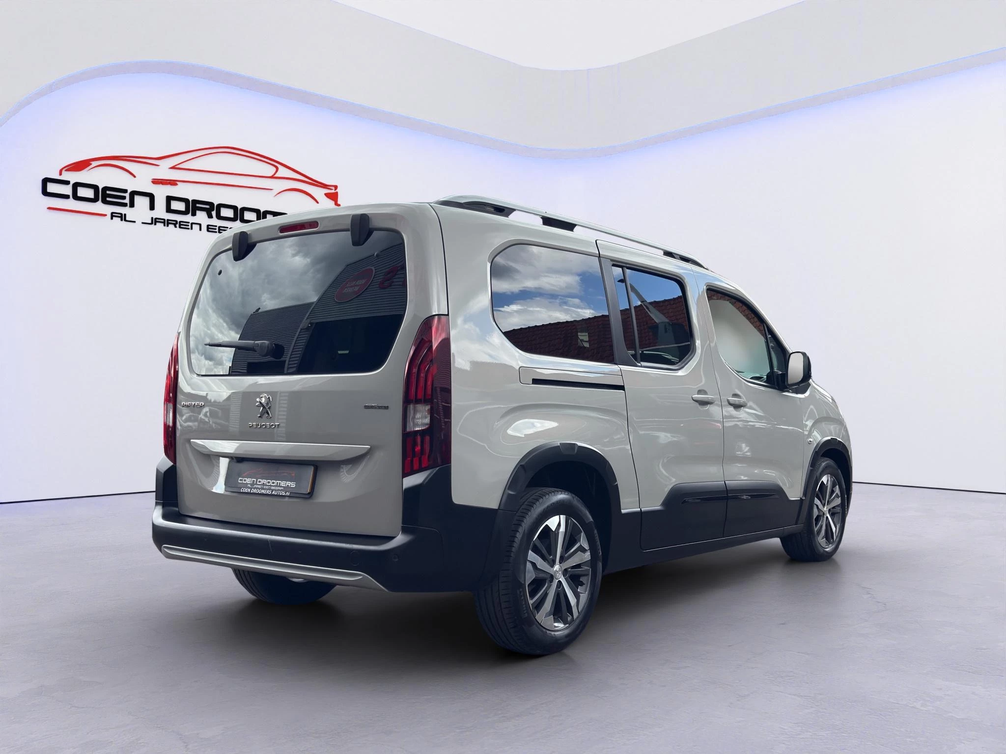 Hoofdafbeelding Peugeot Rifter