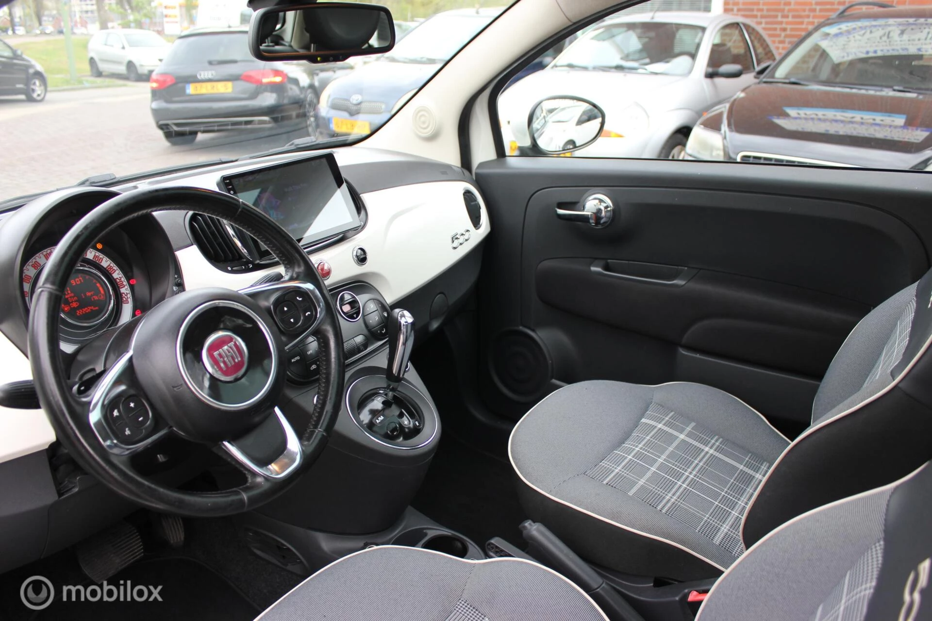 Hoofdafbeelding Fiat 500