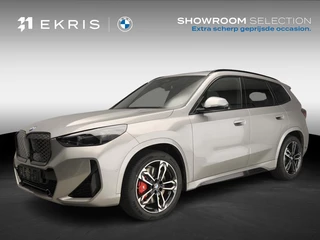 BMW iX1 eDrive20 M Sport Edition / Trekhaak / Panoramadak / Driving assist plus / Adaptief onderstel / Harman-Kardon / Head-up