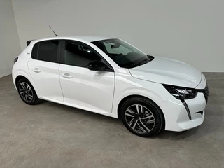 Hoofdafbeelding Peugeot 208 Peugeot 208 Style, 100PK, AUTOMAAT, Navigatie,Camera, PDC, 16 inch