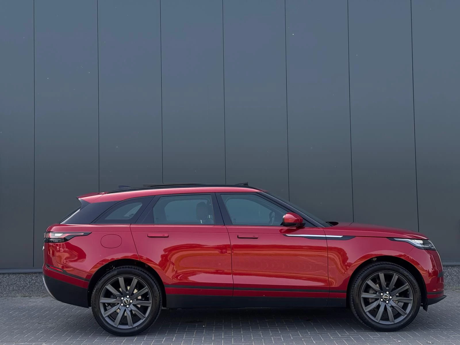 Hoofdafbeelding Land Rover Range Rover Velar