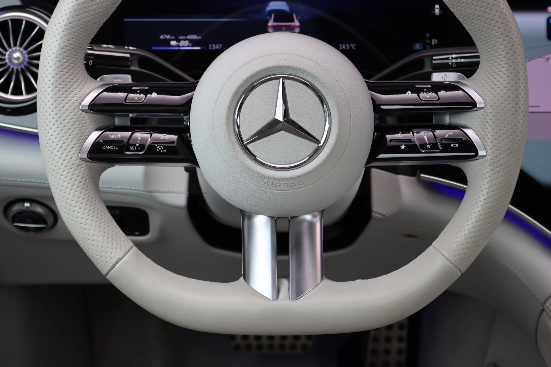 Hoofdafbeelding Mercedes-Benz EQE