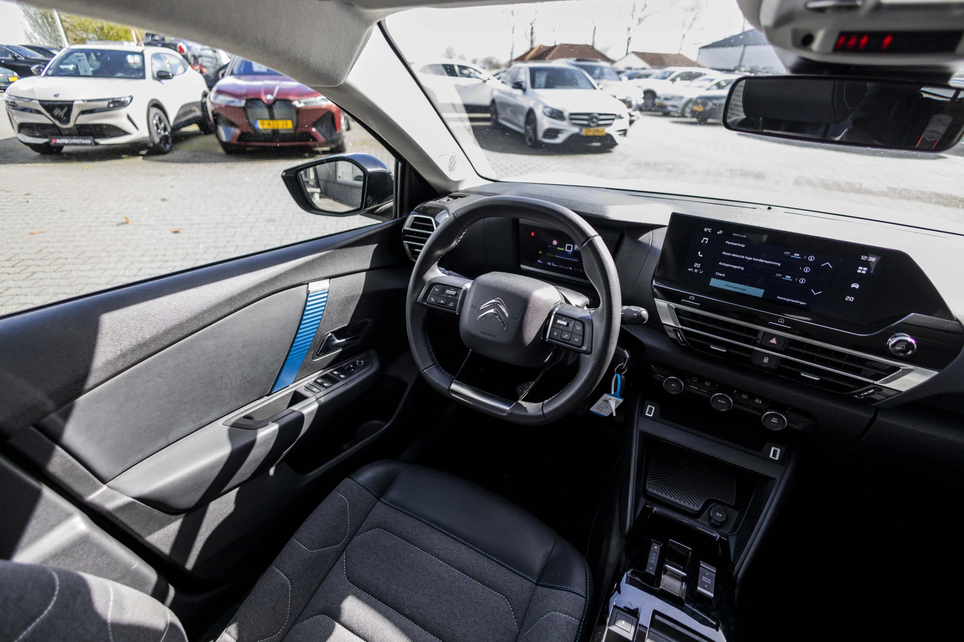 Hoofdafbeelding Citroën ë-C4