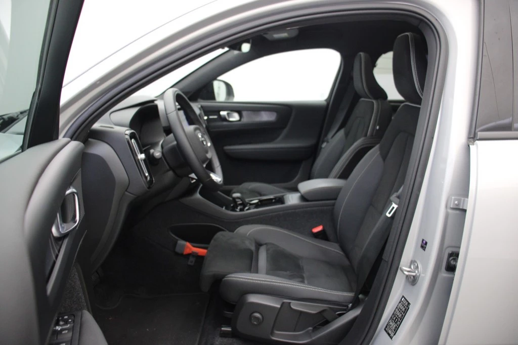 Hoofdafbeelding Volvo C40