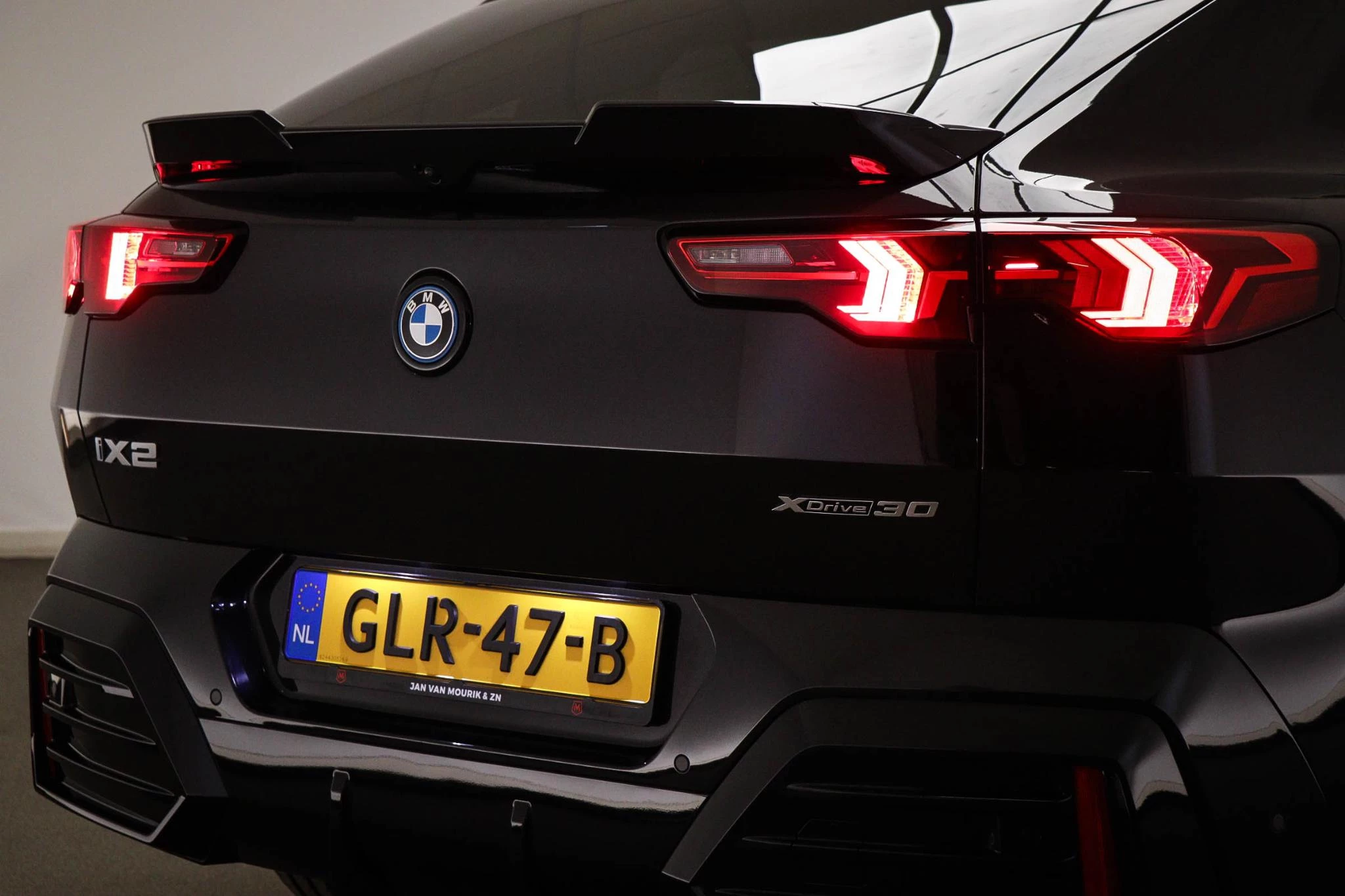 Hoofdafbeelding BMW iX2