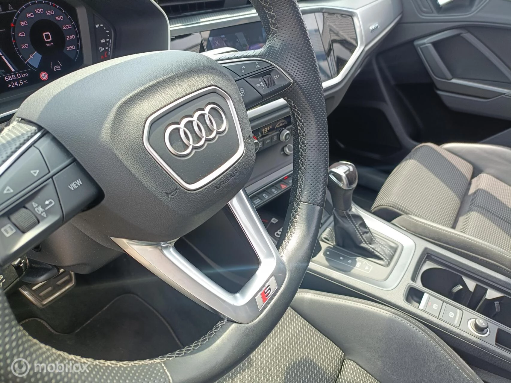 Hoofdafbeelding Audi Q3