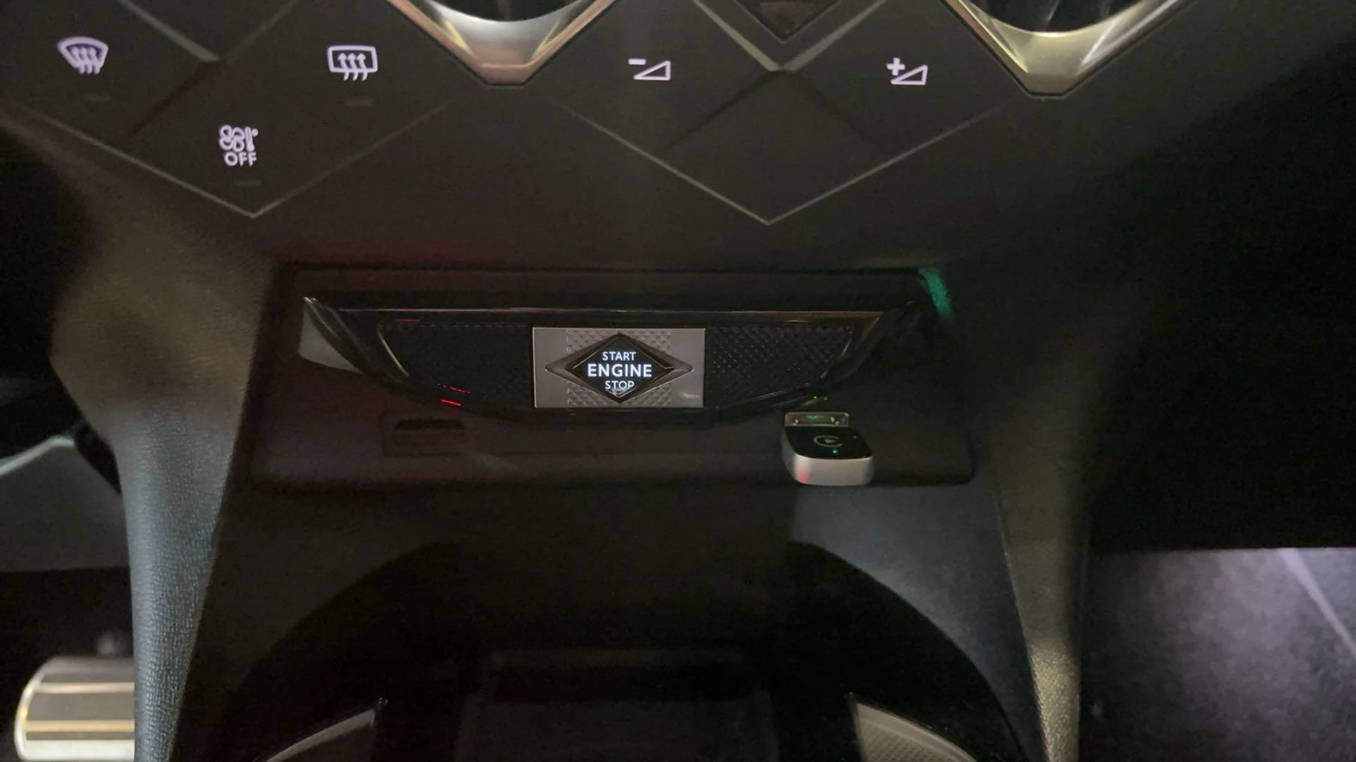 Hoofdafbeelding DS DS 3