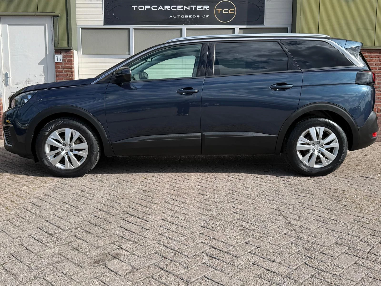 Hoofdafbeelding Peugeot 5008