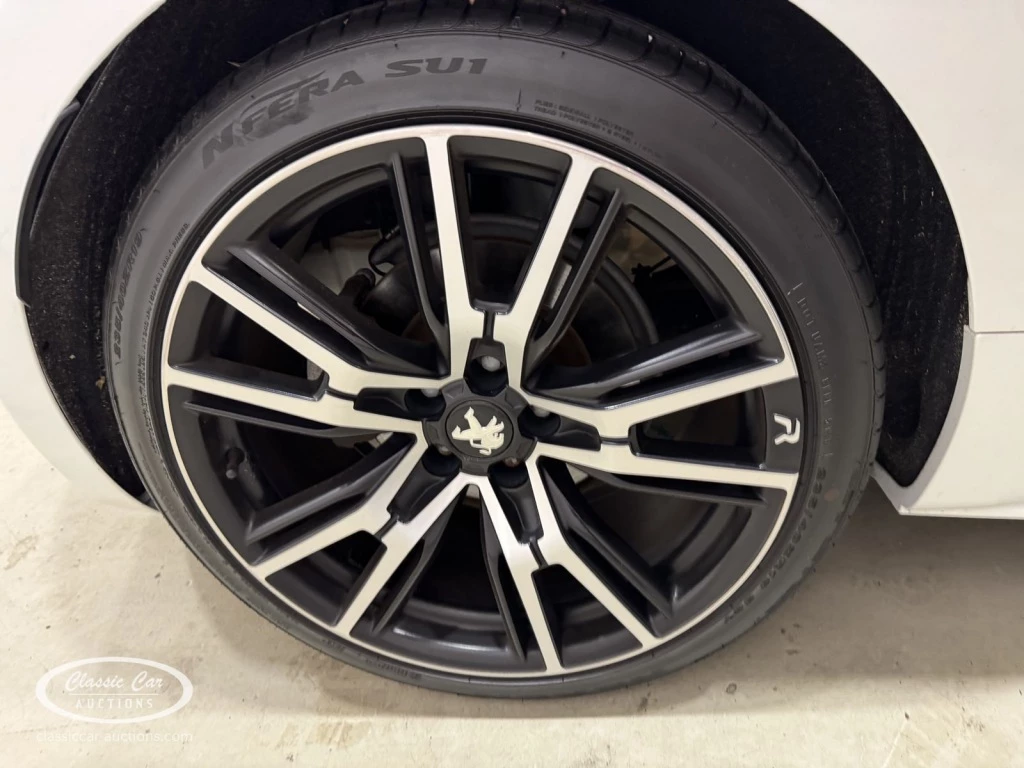 Hoofdafbeelding Peugeot RCZ