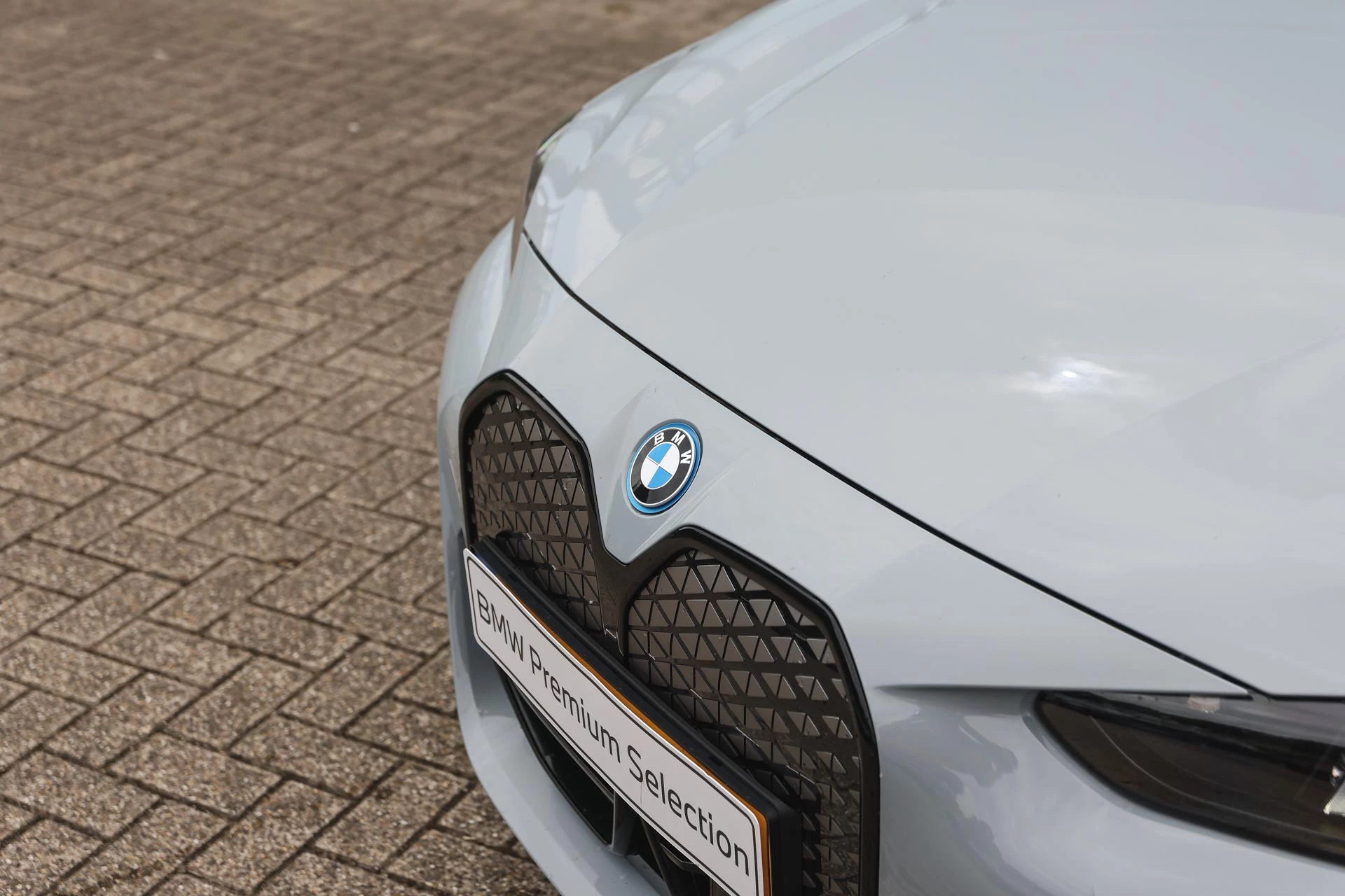 Hoofdafbeelding BMW i4