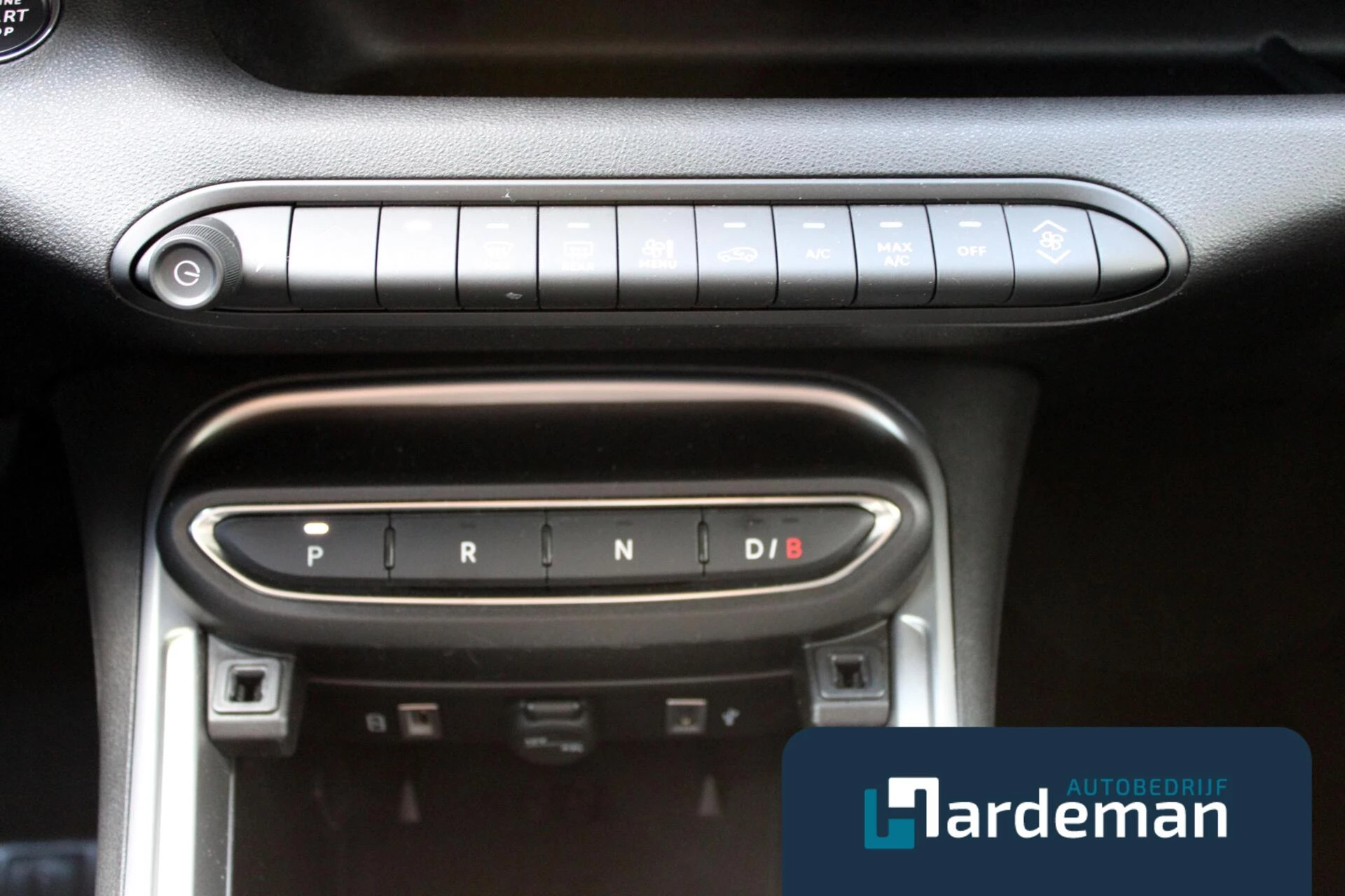 Hoofdafbeelding Jeep Avenger