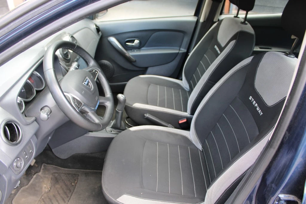 Hoofdafbeelding Dacia Logan
