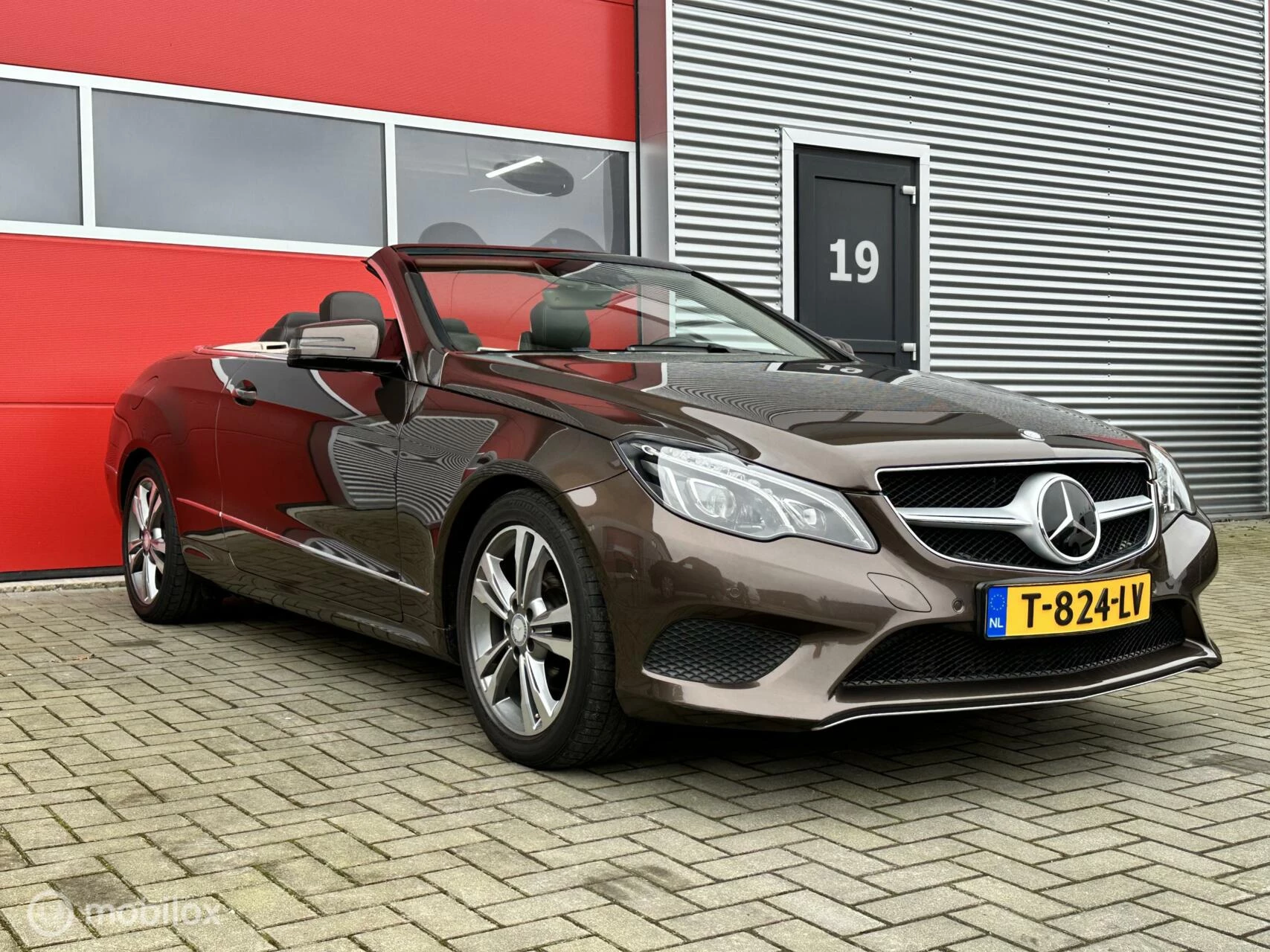 Hoofdafbeelding Mercedes-Benz E-Klasse