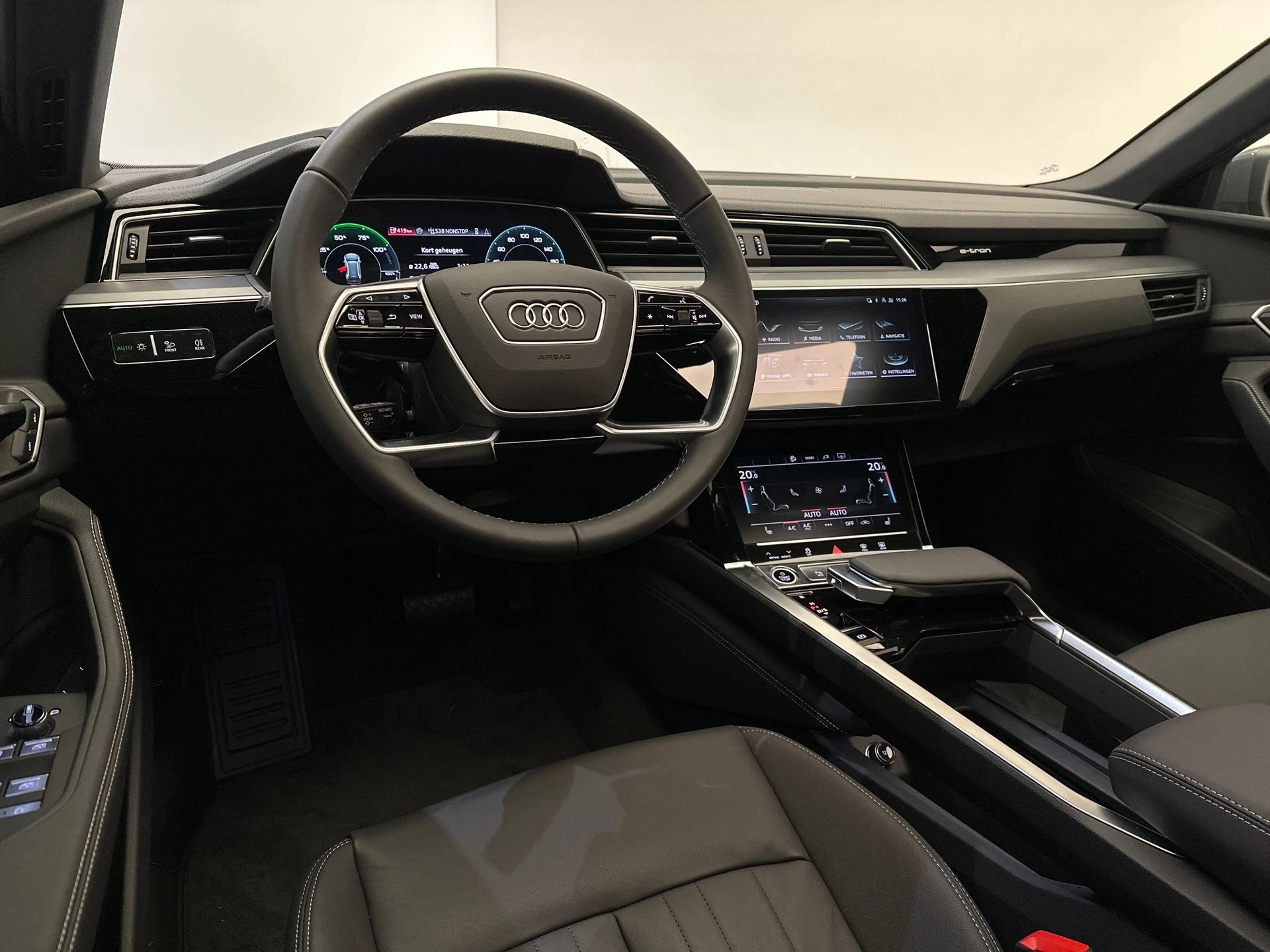 Hoofdafbeelding Audi Q8 e-tron