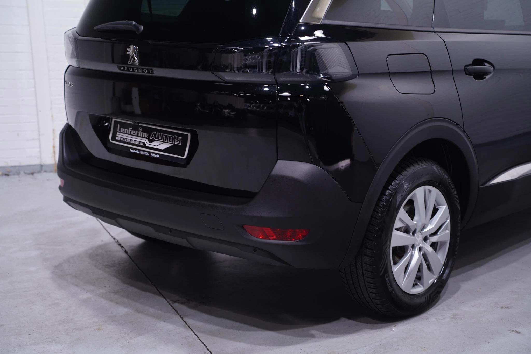 Hoofdafbeelding Peugeot 5008