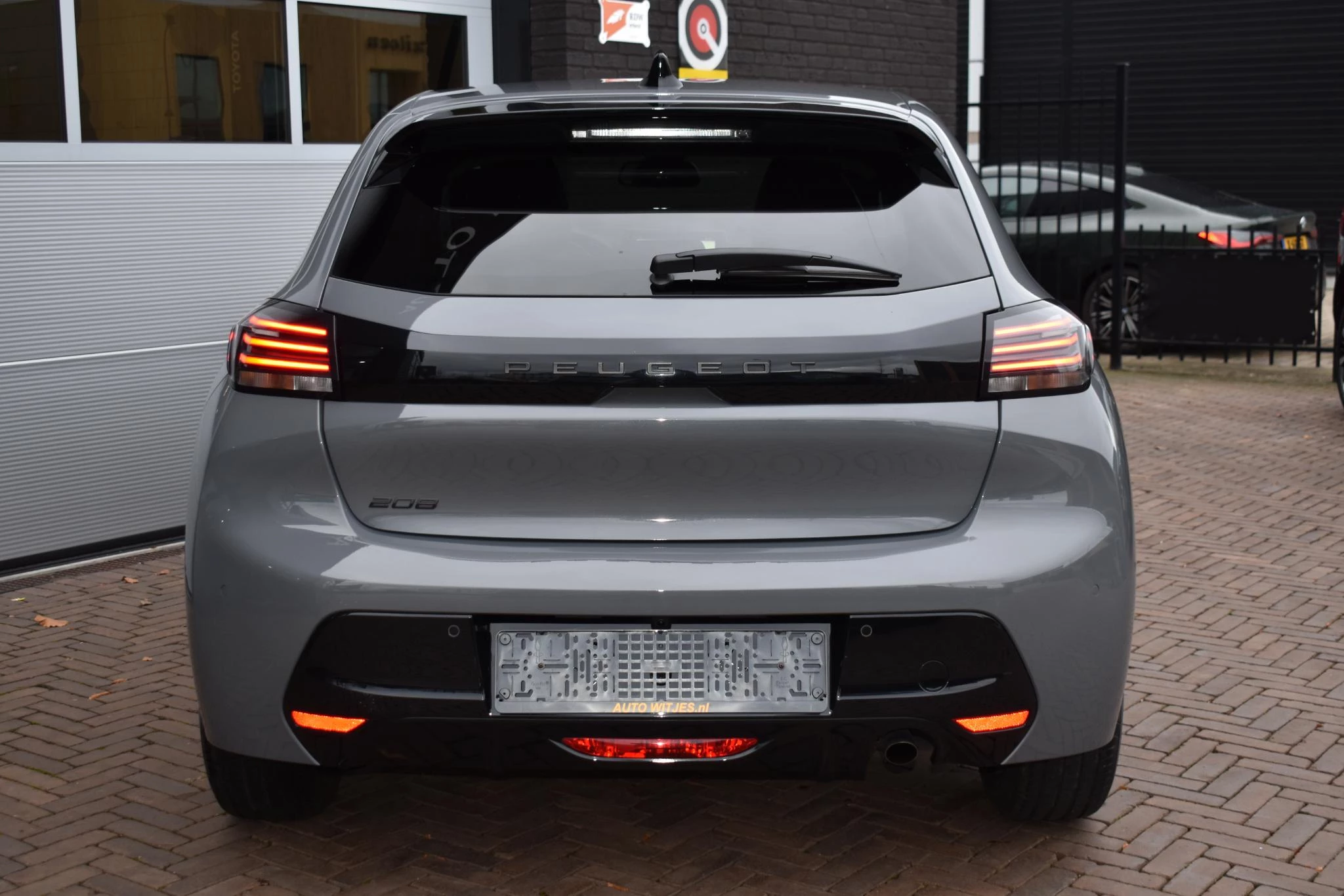 Hoofdafbeelding Peugeot 208