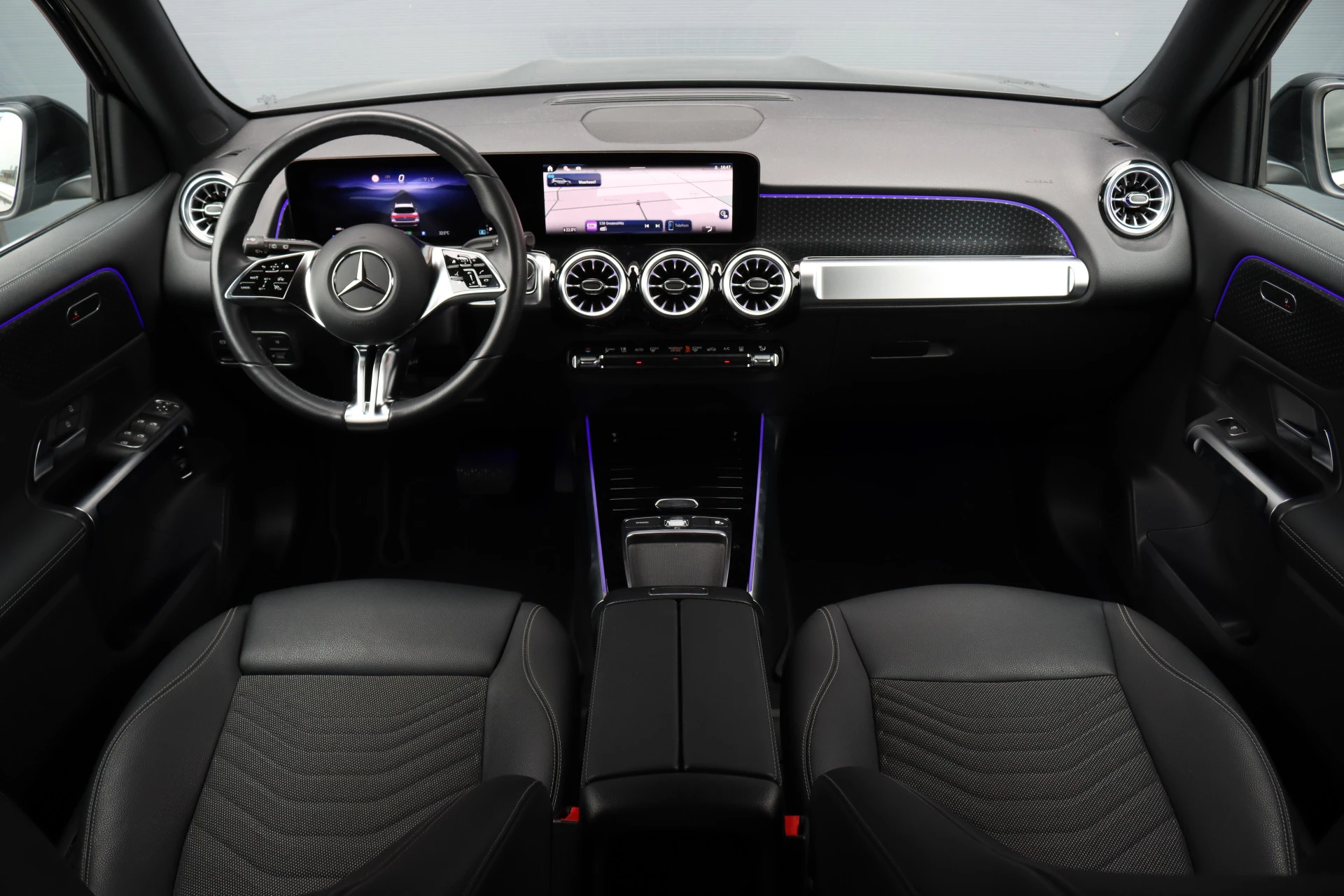 Hoofdafbeelding Mercedes-Benz EQB