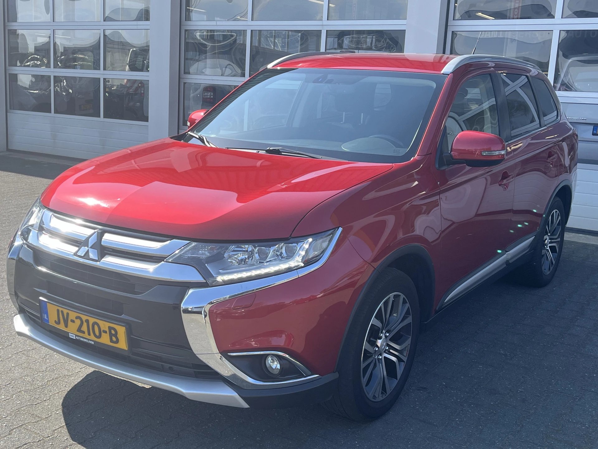 Hoofdafbeelding Mitsubishi Outlander